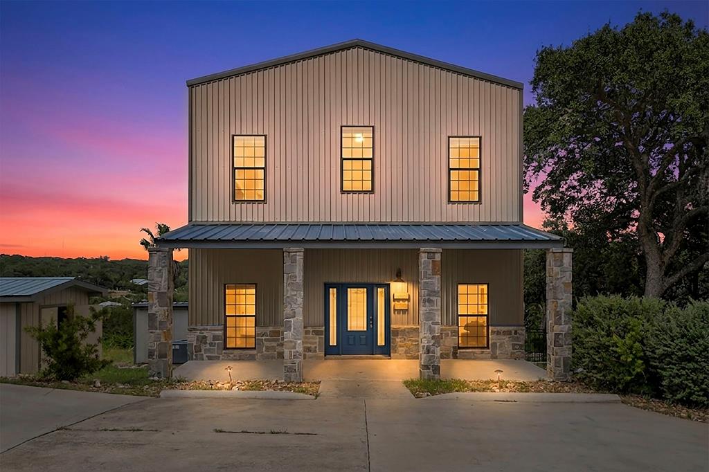 1016 Blue Bill Cove Drive Lakehills TX 78063