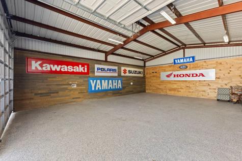 1016 Blue Bill Cove Drive Lakehills TX 78063