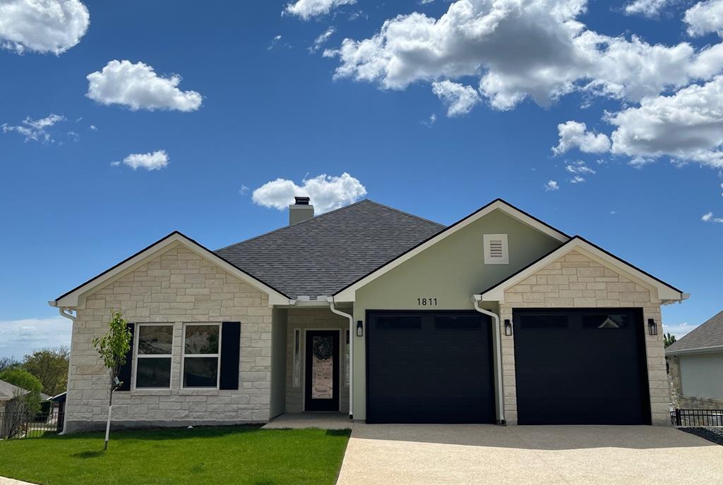 1811 Chateau Lane Kerrville TX 78028