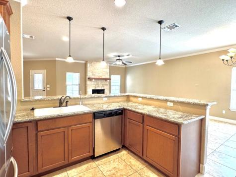 1116 Norfolk Lane Kerrville TX 78028