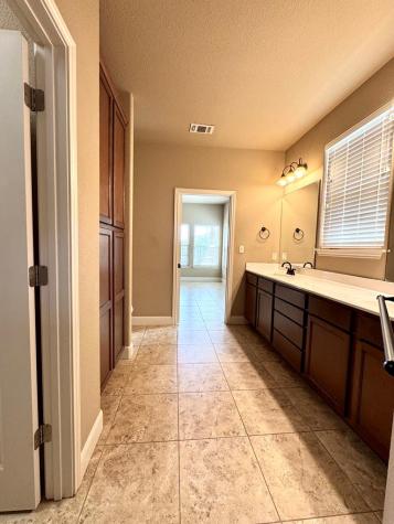 1116 Norfolk Lane Kerrville TX 78028