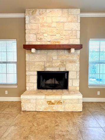 1116 Norfolk Lane Kerrville TX 78028