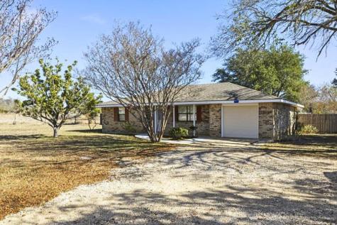 341 Stoneleigh Road Center Point TX 78010