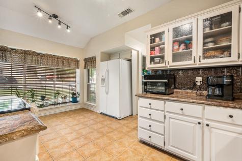 104 Holly Hill Drive Kerrville TX 78028