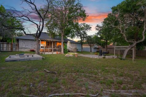 104 Holly Hill Drive Kerrville TX 78028