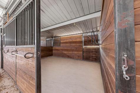 131 Bootlegger Lane Kerrville TX 78028