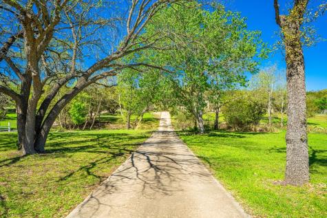 2054 Medina Highway Kerrville TX 78028