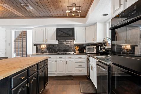 2054 Medina Highway Kerrville TX 78028