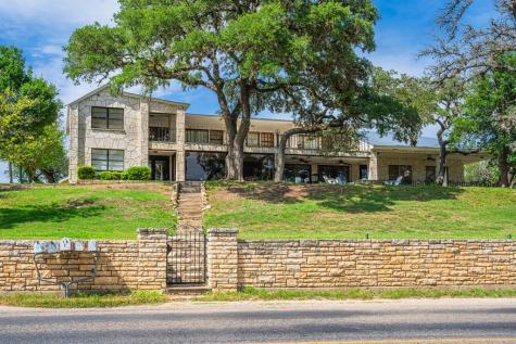 1120 Highway 39 Ingram TX 78025