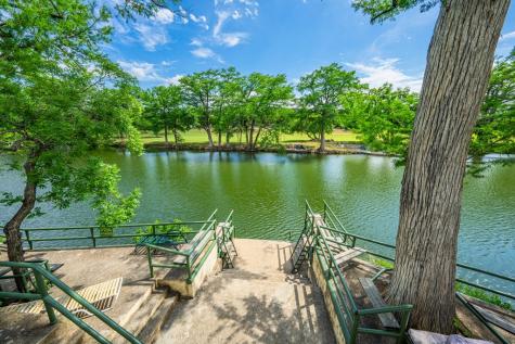 1120 Highway 39 Ingram TX 78025