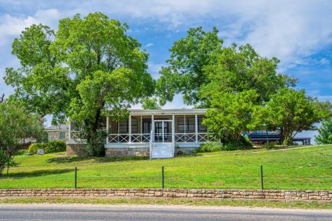 1120 Highway 39 Ingram TX 78025