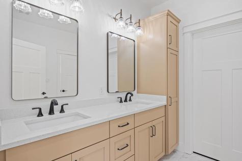 2108 Athens Avenue Kerrville TX 78028
