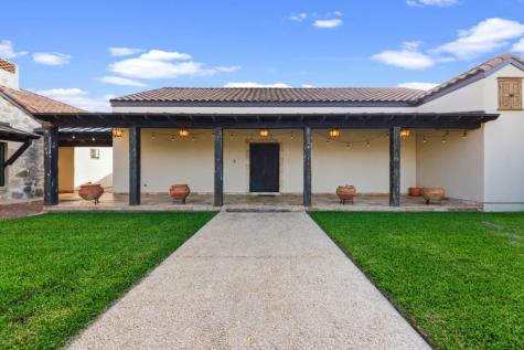 277 Majestic Ridge N Comfort TX 78013