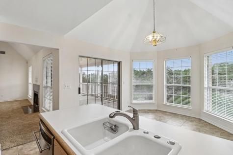604 West Crest Drive Kerrville TX 78028