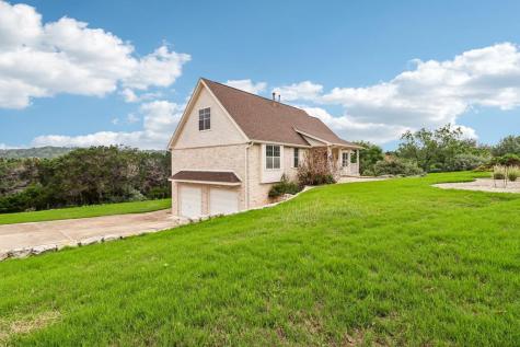 604 West Crest Drive Kerrville TX 78028