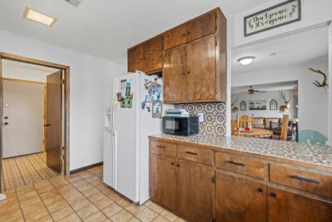 207 Broken Spur Mountain Home TX 78058