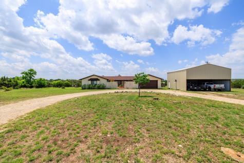 207 Broken Spur Mountain Home TX 78058
