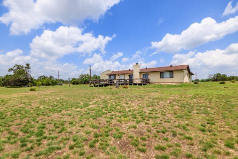 207 Broken Spur Mountain Home TX 78058