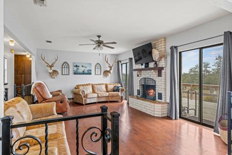 207 Broken Spur Mountain Home TX 78058