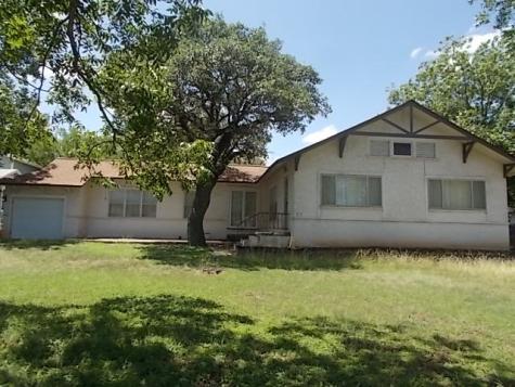 912 Tivy Street Kerrville TX 78028