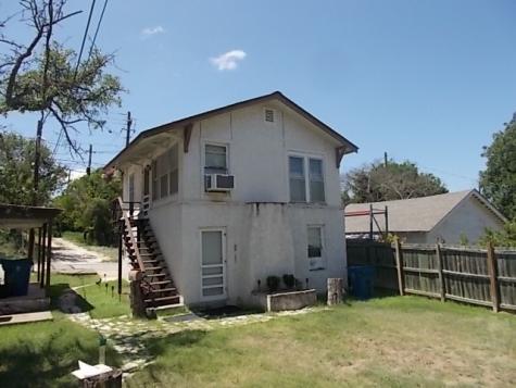 912 Tivy Street Kerrville TX 78028