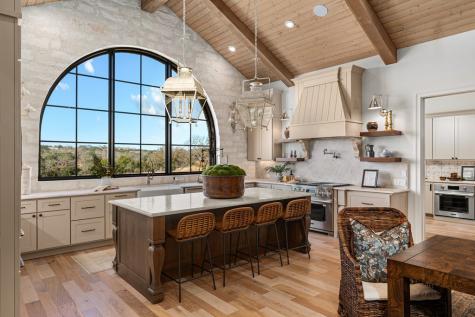 4412 Comanche Trace Drive Kerrville TX 78028