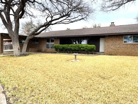 2026A Junction Highway Kerrville TX 78028