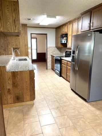 2026A Junction Highway Kerrville TX 78028