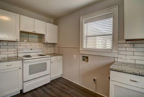 1707-B E Main Street Kerrville TX 78028