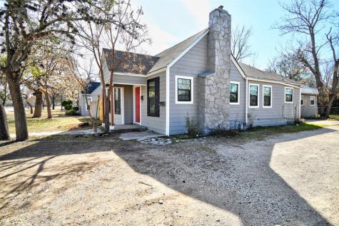 1707-B E Main Street Kerrville TX 78028