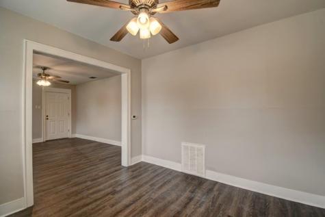 1707-B E Main Street Kerrville TX 78028