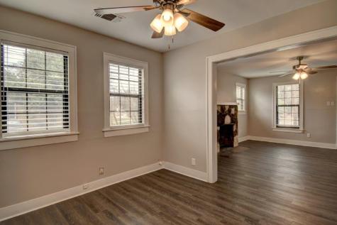 1707-B E Main Street Kerrville TX 78028