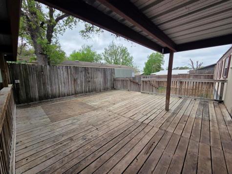 167-#6 Beaumont Street Bandera TX 78003