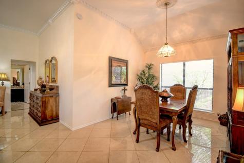 719 Oak Hollow Drive Kerrville TX 78028