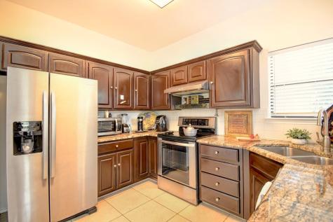 719 Oak Hollow Drive Kerrville TX 78028