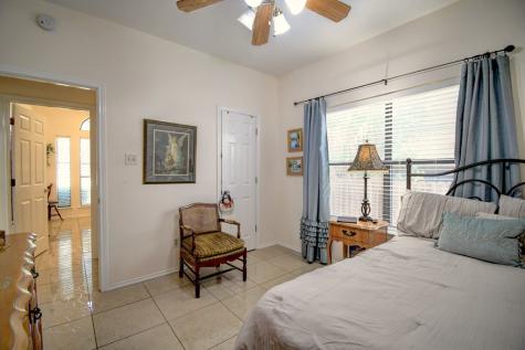 719 Oak Hollow Drive Kerrville TX 78028