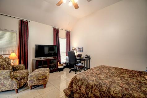 719 Oak Hollow Drive Kerrville TX 78028