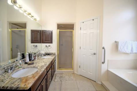 719 Oak Hollow Drive Kerrville TX 78028