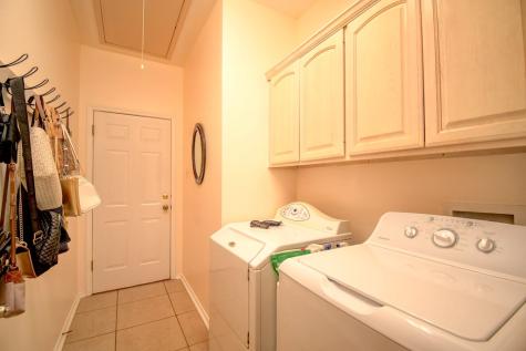 719 Oak Hollow Drive Kerrville TX 78028