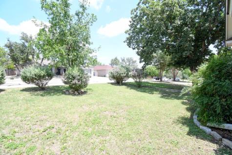 719 Oak Hollow Drive Kerrville TX 78028