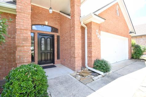 719 Oak Hollow Drive Kerrville TX 78028
