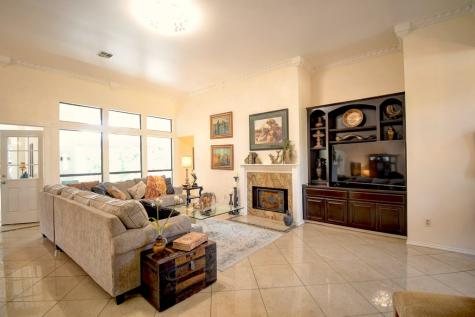 719 Oak Hollow Drive Kerrville TX 78028