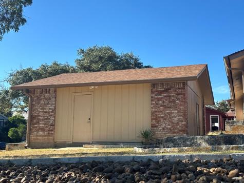 1900B West Lane Kerrville TX 78028