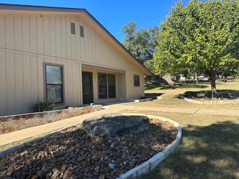 1900B West Lane Kerrville TX 78028