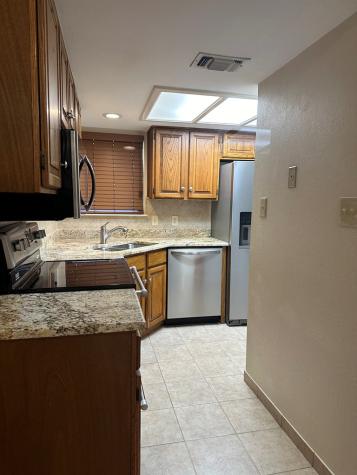 1900B West Lane Kerrville TX 78028