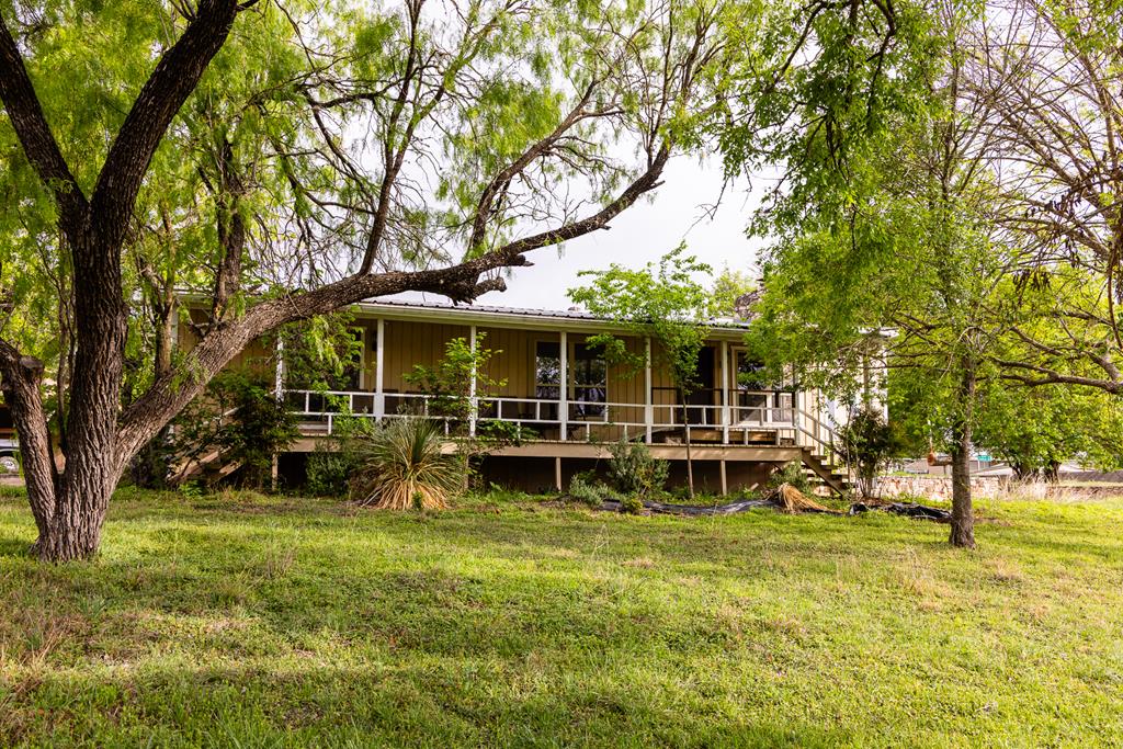 123 Fm 480 Center Point TX 78010