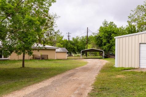 123 Fm 480 Center Point TX 78010