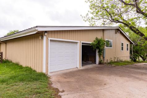 123 Fm 480 Center Point TX 78010