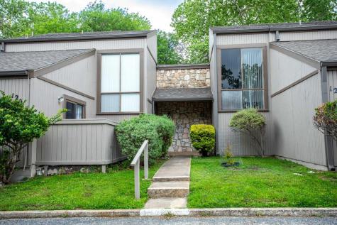 1905 West Lane Kerrville TX 78028