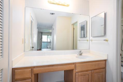 1905 West Lane Kerrville TX 78028